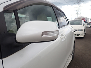TOYOTA VITZ 2008