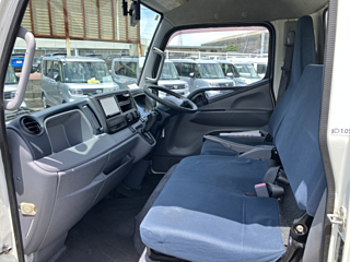 MITSUBISHI CANTER 2011