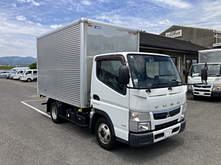 MITSUBISHI CANTER 2018