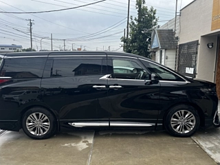 TOYOTA ALPHARD 2024