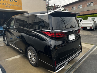 TOYOTA ALPHARD 2024