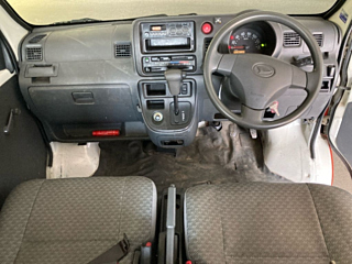 DAIHATSU HIJET VAN 2013