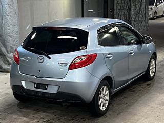 MAZDA DEMIO 2012
