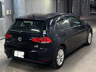 VOLKSWAGEN GOLF 2015