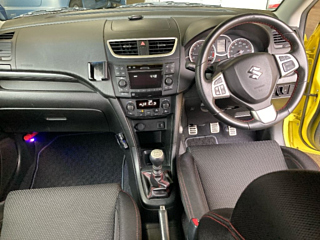 SUZUKI SWIFT 2012