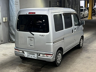 DAIHATSU HIJET VAN 2021