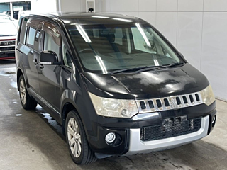 MITSUBISHI DELICA D5 2012