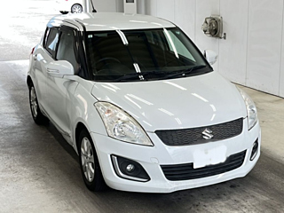 SUZUKI SWIFT 2015