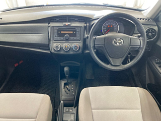 TOYOTA COROLLA AXIO 2017