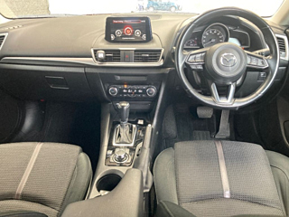 MAZDA AXELA 2017