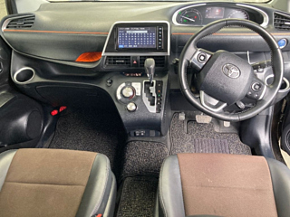 TOYOTA SIENTA 2020