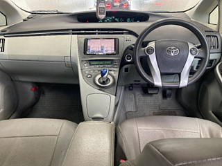 TOYOTA PRIUS 2010