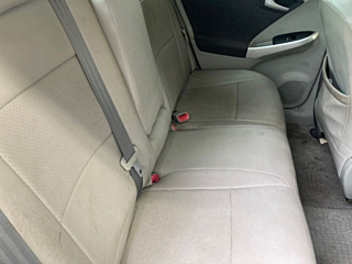 TOYOTA PRIUS 2010