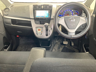 DAIHATSU MOVE 2013