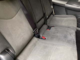 TOYOTA PRIUS ALPHA 2012
