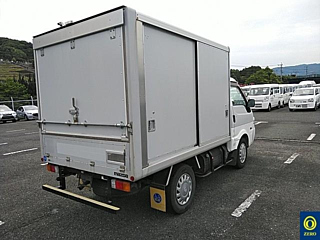 MAZDA BONGO 2017