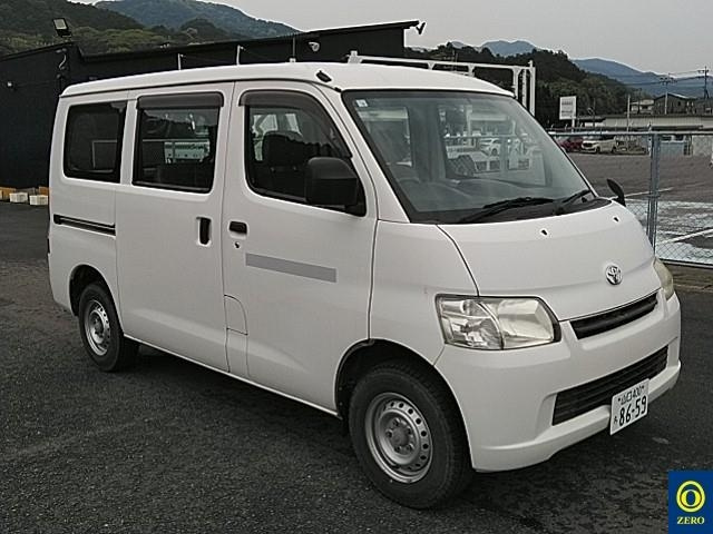 TOYOTA TOWN ACE VAN 2016