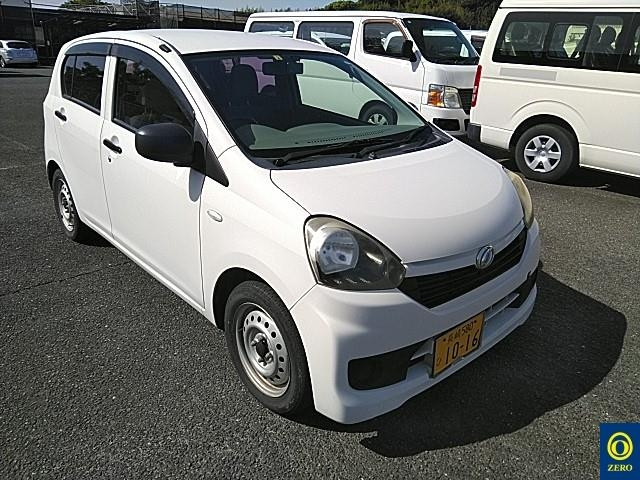 DAIHATSU MIRA E S 2014