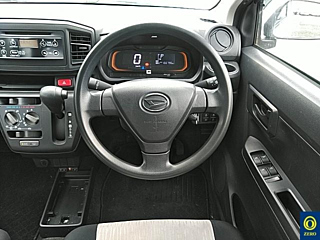 DAIHATSU MIRA E S 2020