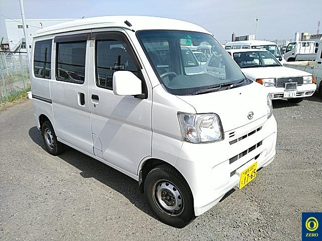 DAIHATSU HIJET VAN 2013