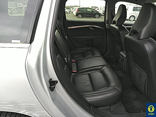 VOLVO V70 2010