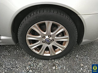 VOLVO V70 2010