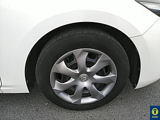 MAZDA AXELA 2017