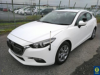 MAZDA AXELA 2017