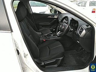MAZDA AXELA 2017