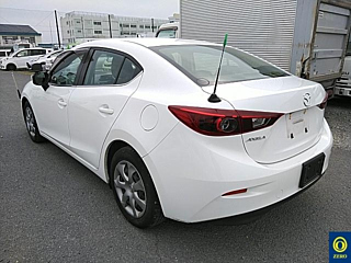 MAZDA AXELA 2017