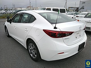 MAZDA AXELA 2017