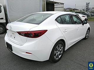 MAZDA AXELA 2017