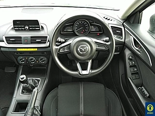 MAZDA AXELA 2017