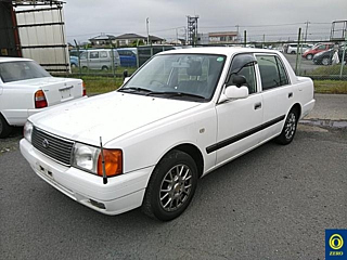 TOYOTA CROWN COMFORT 2016