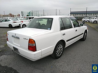 TOYOTA CROWN COMFORT 2016
