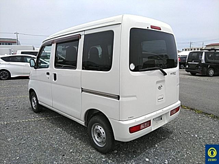 DAIHATSU HIJET VAN 2015