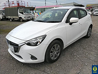 MAZDA DEMIO 2015