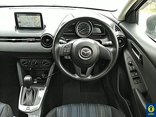 MAZDA DEMIO 2015