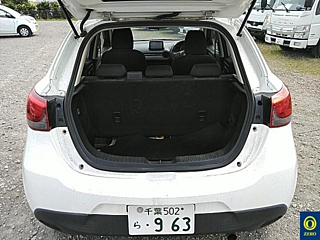 MAZDA DEMIO 2015