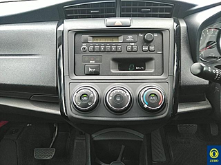 TOYOTA COROLLA AXIO 2019
