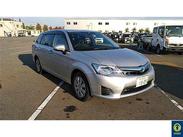 TOYOTA COROLLA FIELDER 2013