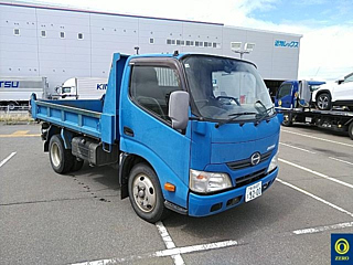 HINO DUTRO 2013