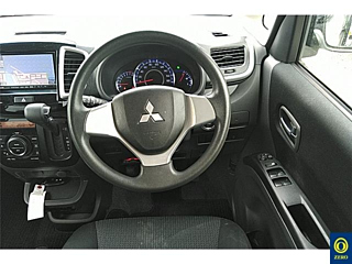 MITSUBISHI DELICA D2 2014