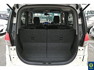 MITSUBISHI DELICA D2 2014