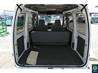 DAIHATSU HIJET VAN 2011