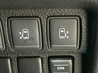 NISSAN ELGRAND 2016