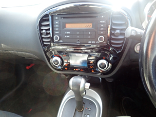 NISSAN JUKE 2015