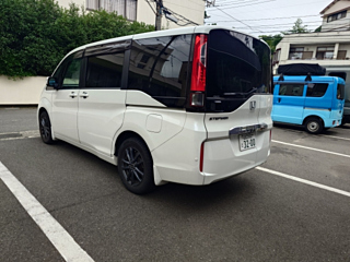 HONDA STEP WAGON 2016