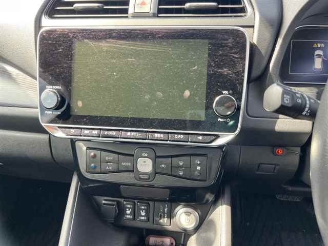 NISSAN LEAF 2023