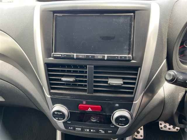 SUBARU FORESTER 2011